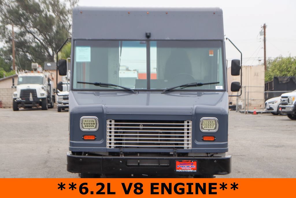 Used 2019 Ford E-450 and Econoline 450 Super Duty RWD image 3