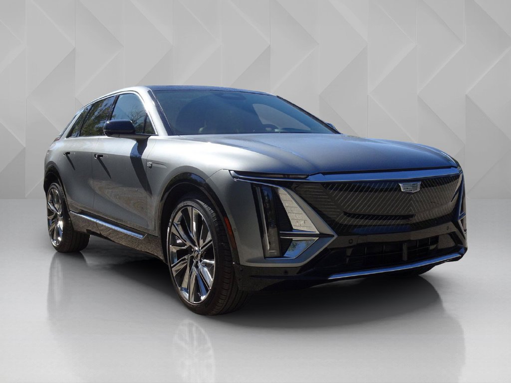 Used 2026 Cadillac Lyriq Signature Luxury w/ Nappa Leather Package AWD/4WD image 5