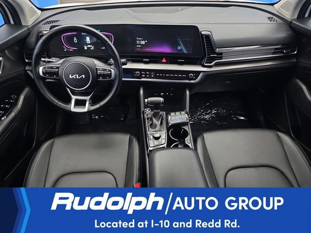 Used 2025 Kia Sportage EX image 18