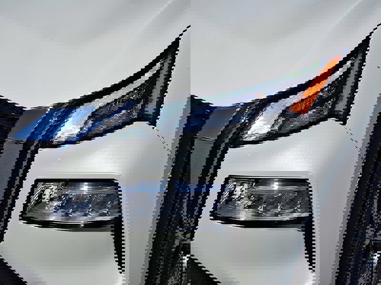 Used 2023 Nissan Rogue SV AWD/4WD image 10