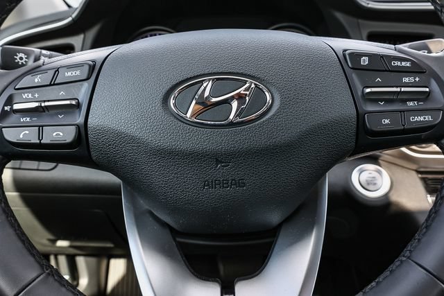 Used 2020 Hyundai Elantra Value Edition w/ Cargo Package (C1) FWD image 26