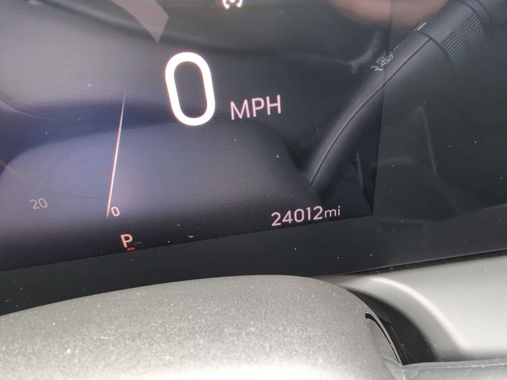 Used 2024 Buick Encore GX Preferred w/ Comfort Package AWD/4WD image 10