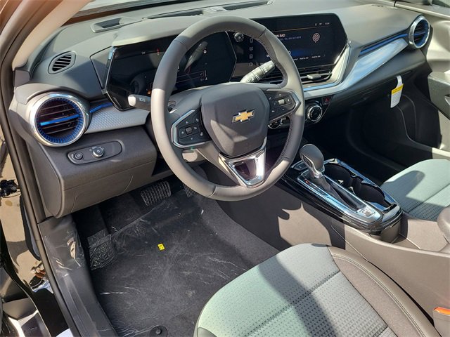 New 2026 Chevrolet Trax LT w/ Driver Confidence Package image 13