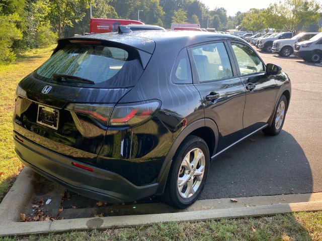 Used 2024 Honda HR-V LX image 31