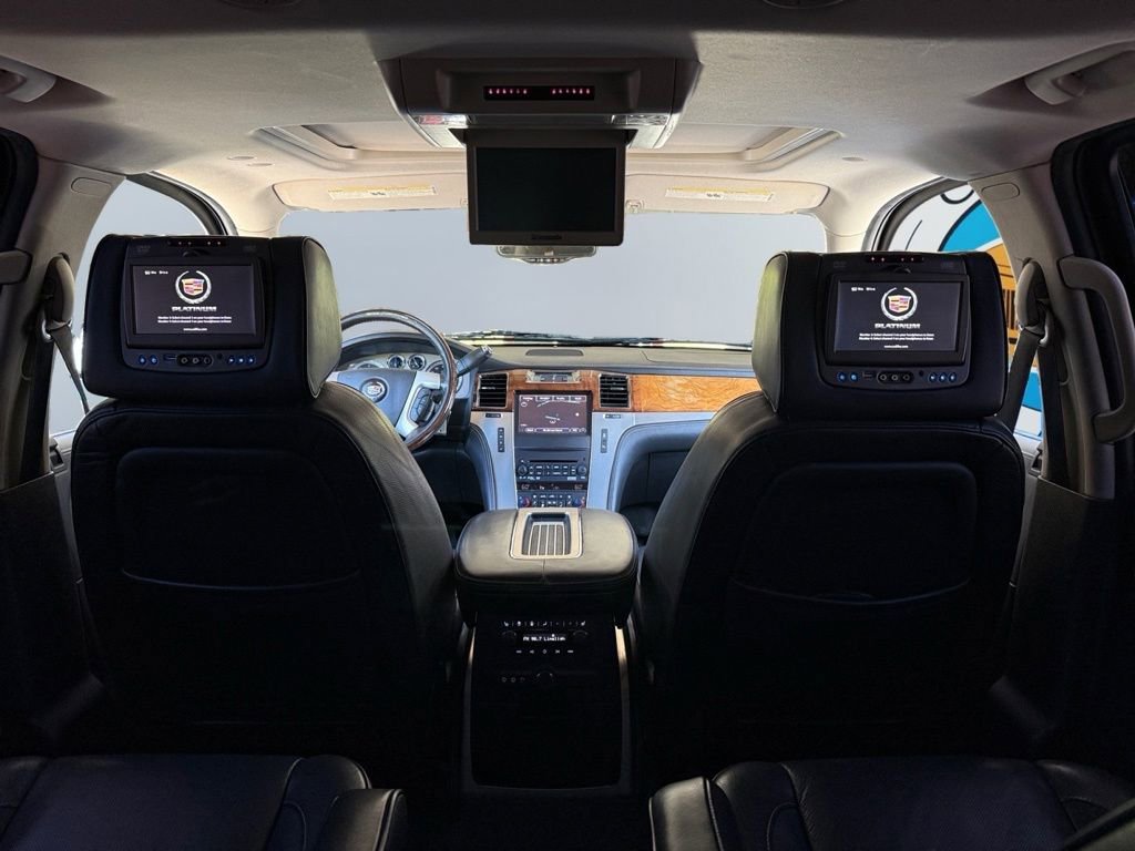 Used 2014 Cadillac Escalade Platinum RWD image 24