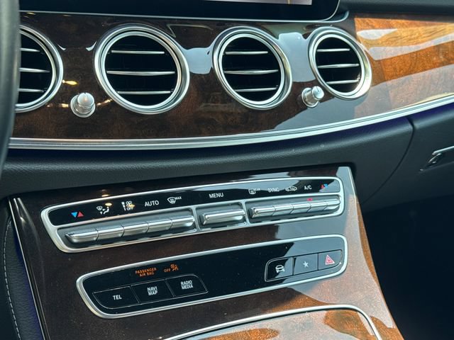 Used 2021 Mercedes-Benz E 350 4MATIC Sedan w/ Premium Package image 23