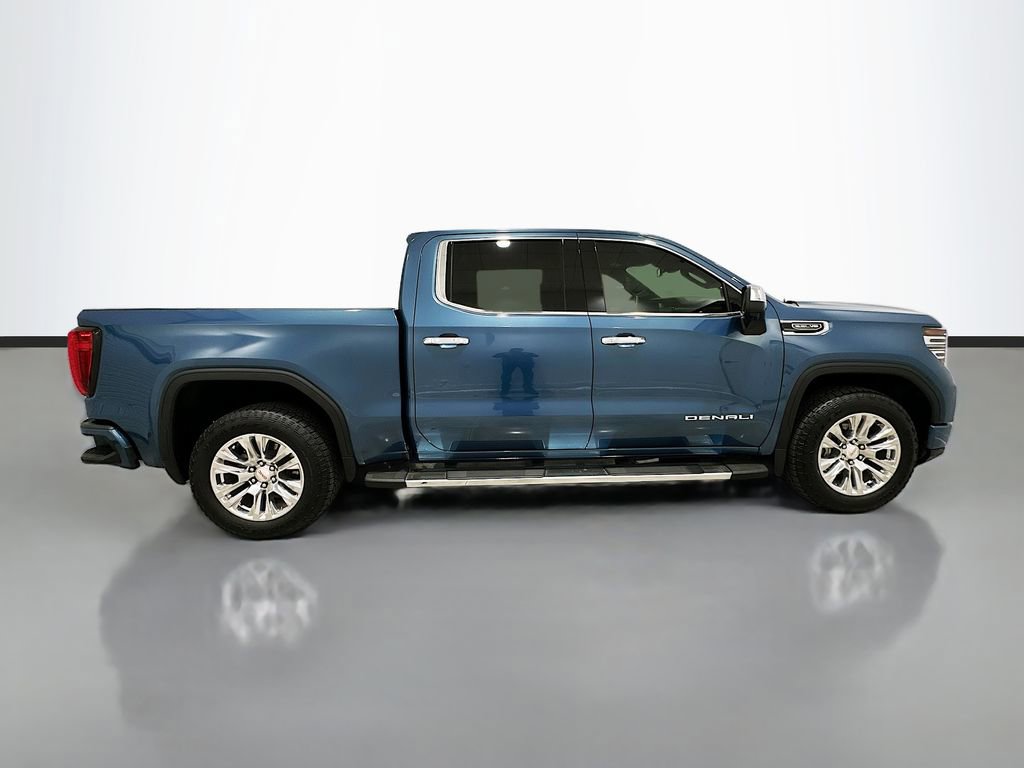 Used 2025 GMC Sierra 1500 Denali image 8