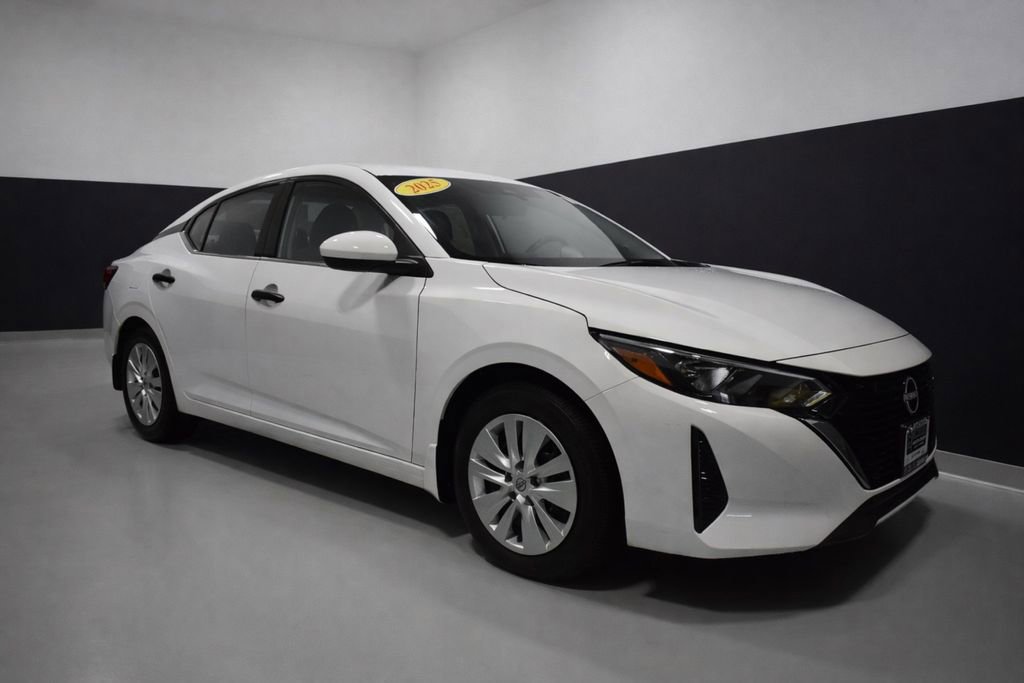 Certified 2025 Nissan Sentra S image 7