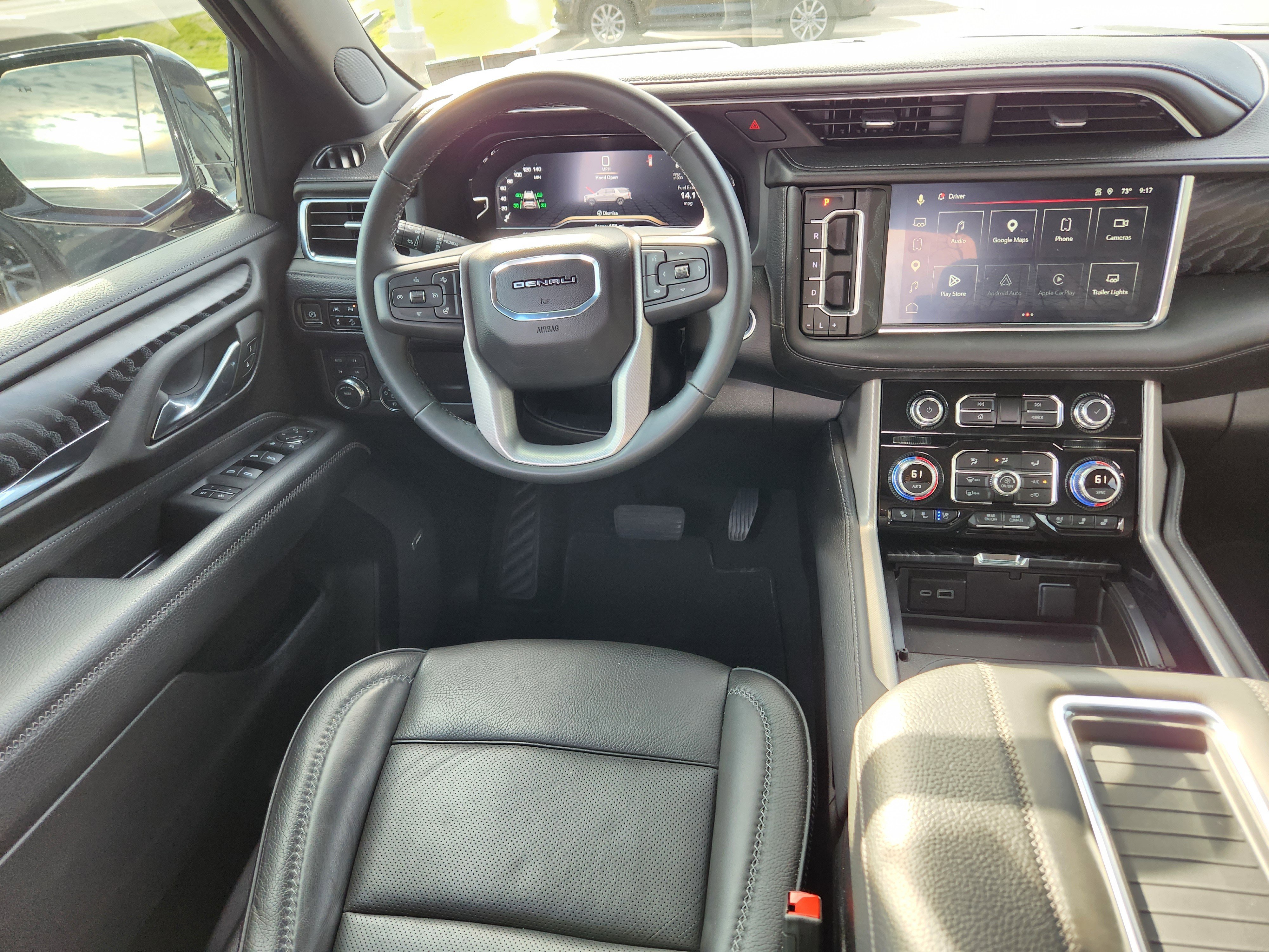 Used 2023 GMC Yukon Denali AWD/4WD image 12