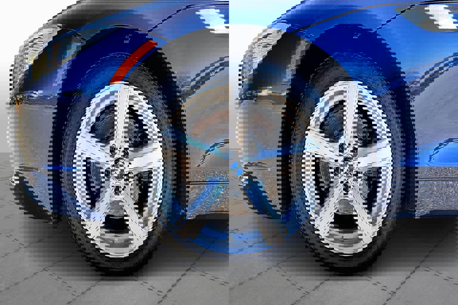 Used 2012 BMW Z4 sDrive28i image 11