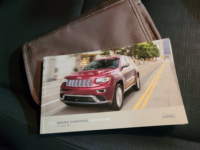 Used 2017 Jeep Grand Cherokee Laredo w/ Trailer Tow Group IV image 58