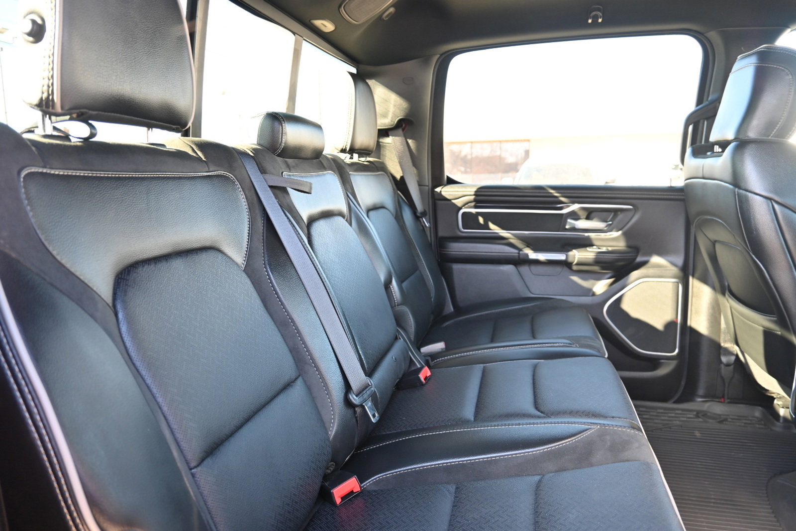 Used 2022 RAM 1500 Laramie image 12