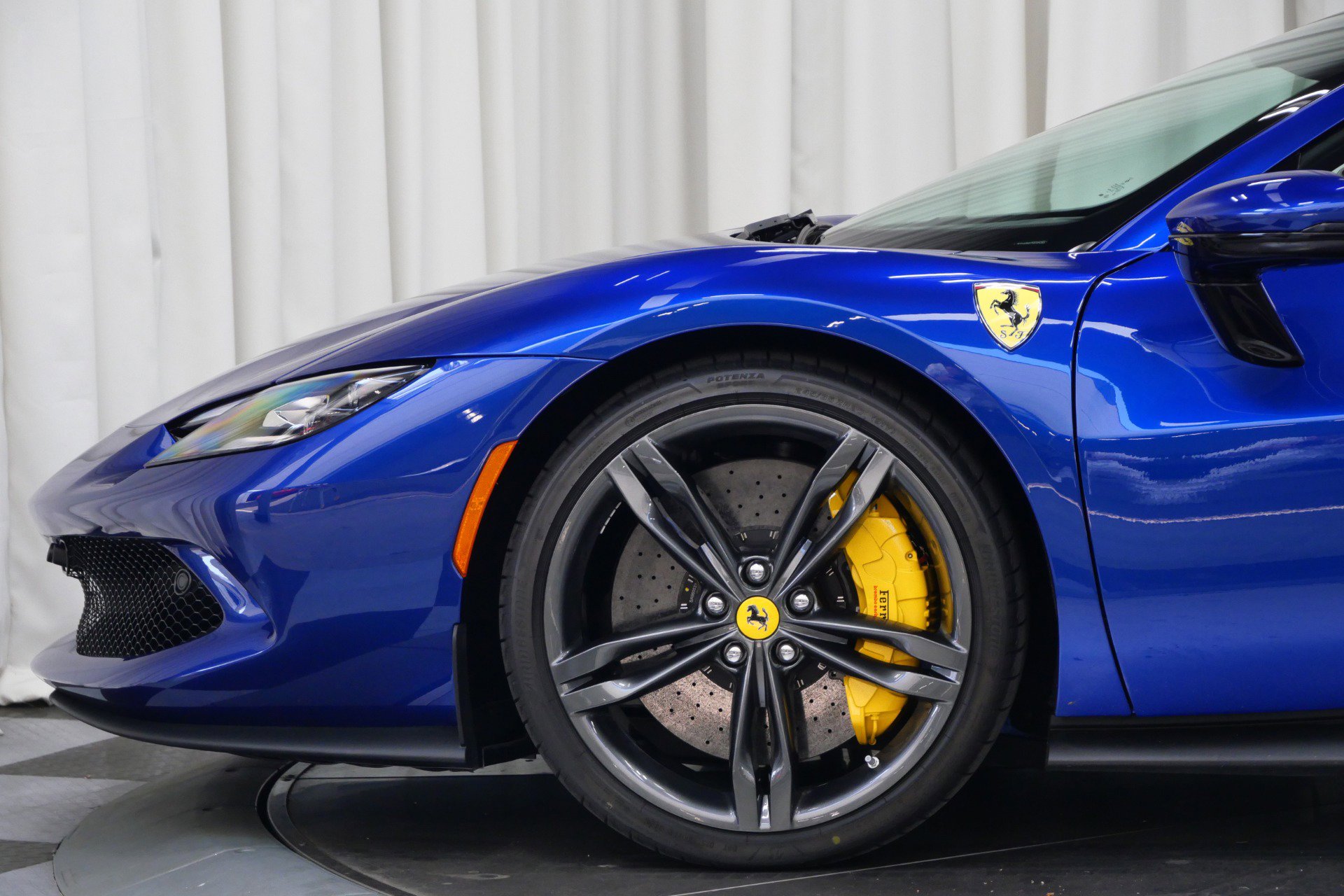 Used 2025 Ferrari 296 GTS image 10