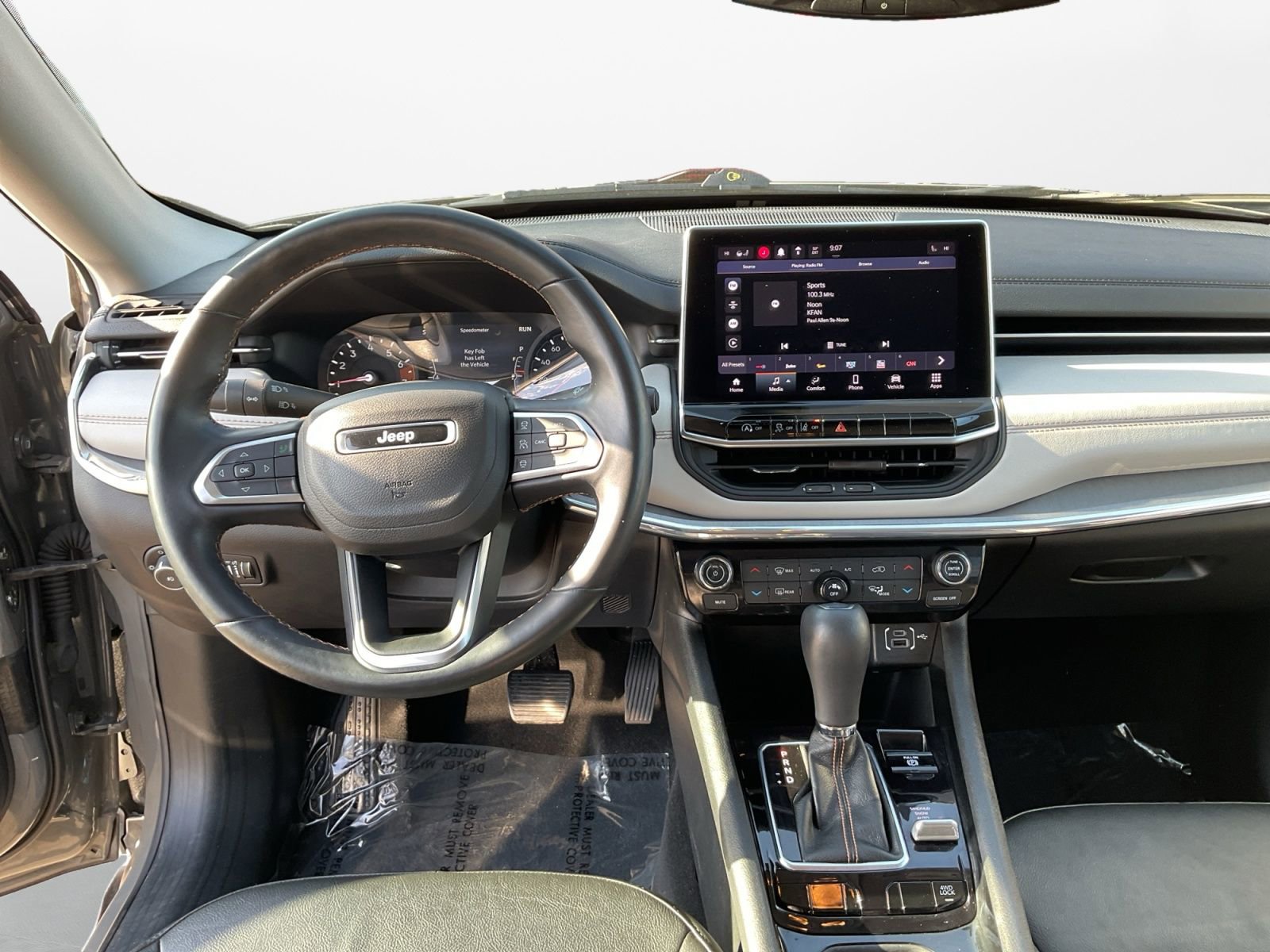Used 2022 Jeep Compass Limited AWD/4WD image 10