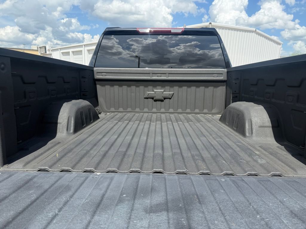 Used 2023 Chevrolet Silverado 1500 RST w/ Redline Edition AWD/4WD image 24