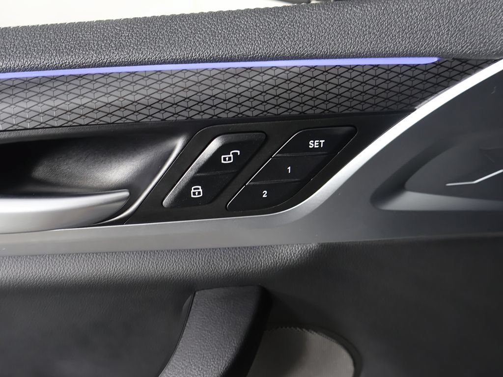 Used 2023 BMW X3 M40i AWD/4WD image 42