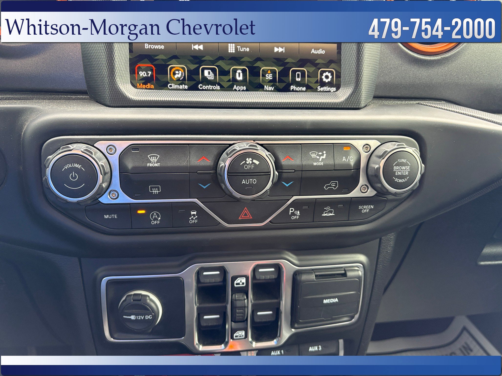 Used 2021 Jeep Gladiator Mojave AWD/4WD image 34