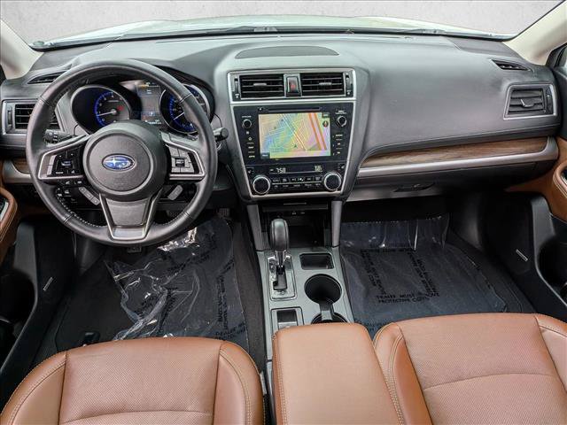 Used 2018 Subaru Outback 2.5i Touring AWD/4WD image 16