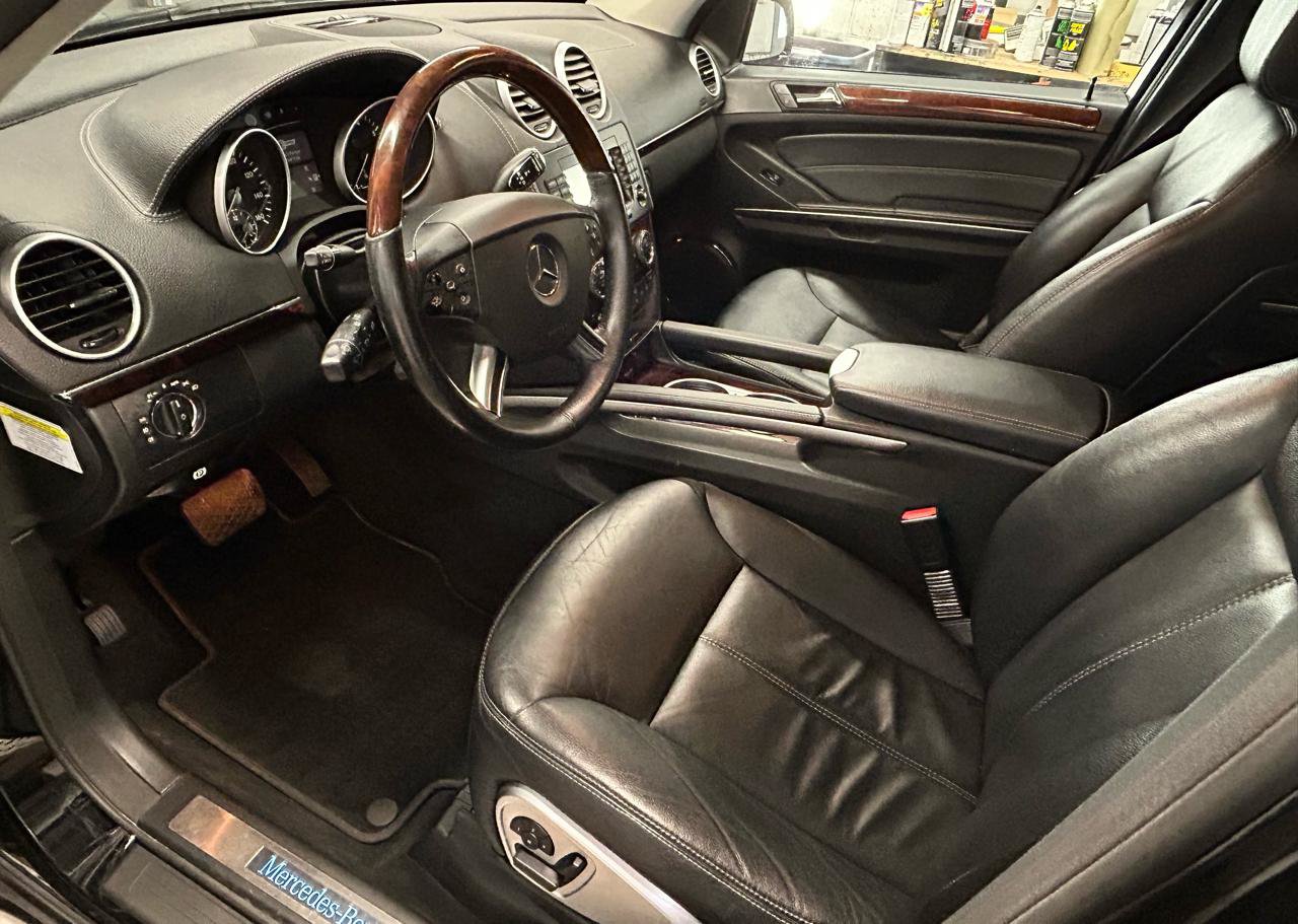 Used 2008 Mercedes-Benz GL 550 4MATIC image 11