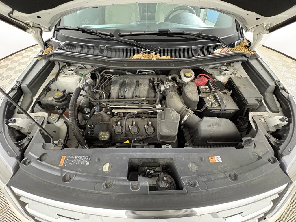 Certified 2019 Ford Explorer XLT w/ Equipment Group 202A image 34