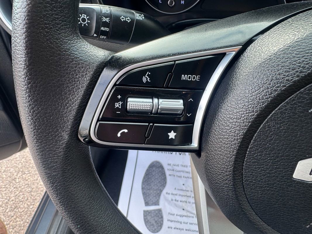 Used 2024 Kia Forte LXS image 17