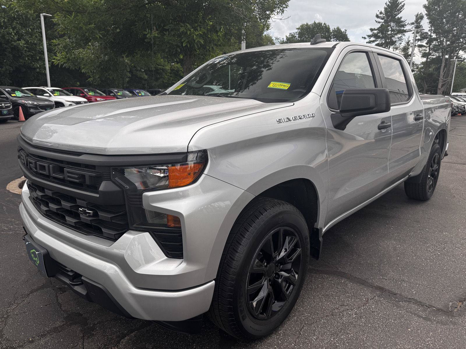 Certified 2022 Chevrolet Silverado 1500 Custom AWD/4WD image 3