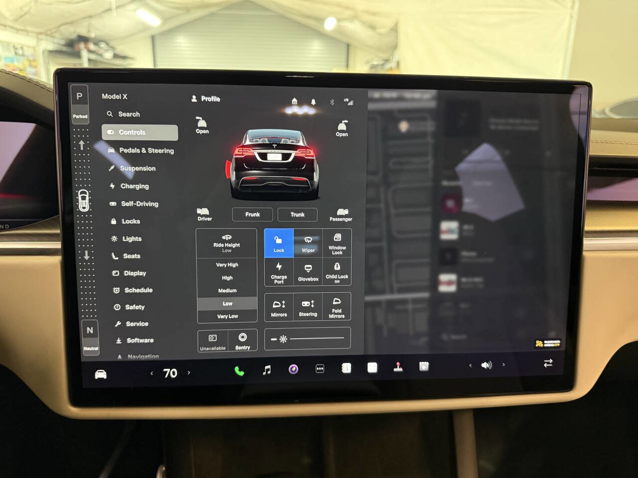 Used 2022 Tesla Model X Plaid image 13