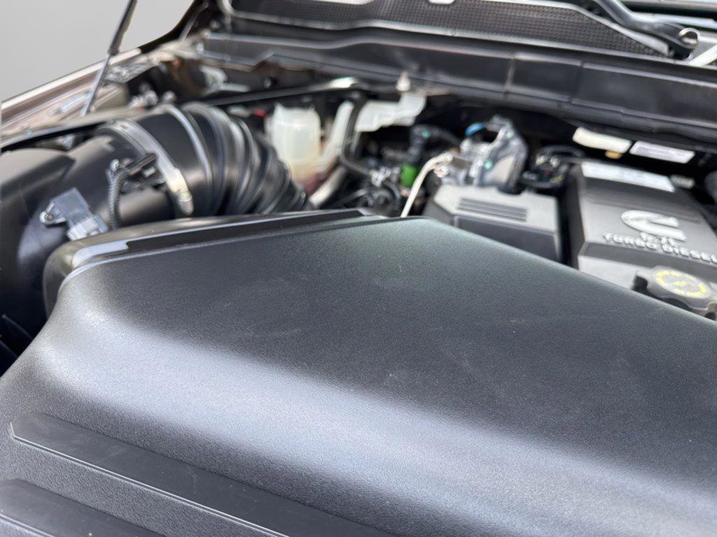 Used 2020 RAM 3500 Laramie image 46