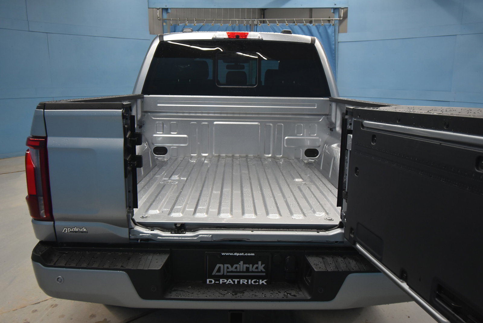 New 2025 Ford F150 Platinum w/ Equipment Group 702A High image 33