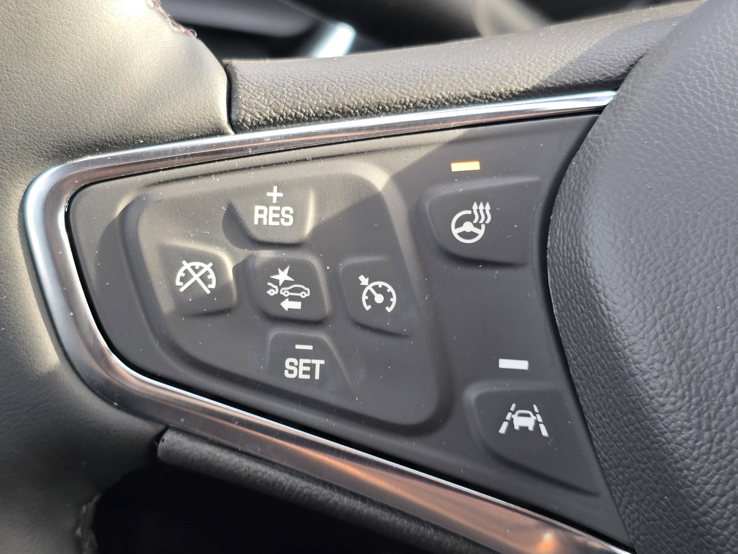 Used 2024 Chevrolet Equinox LT image 11