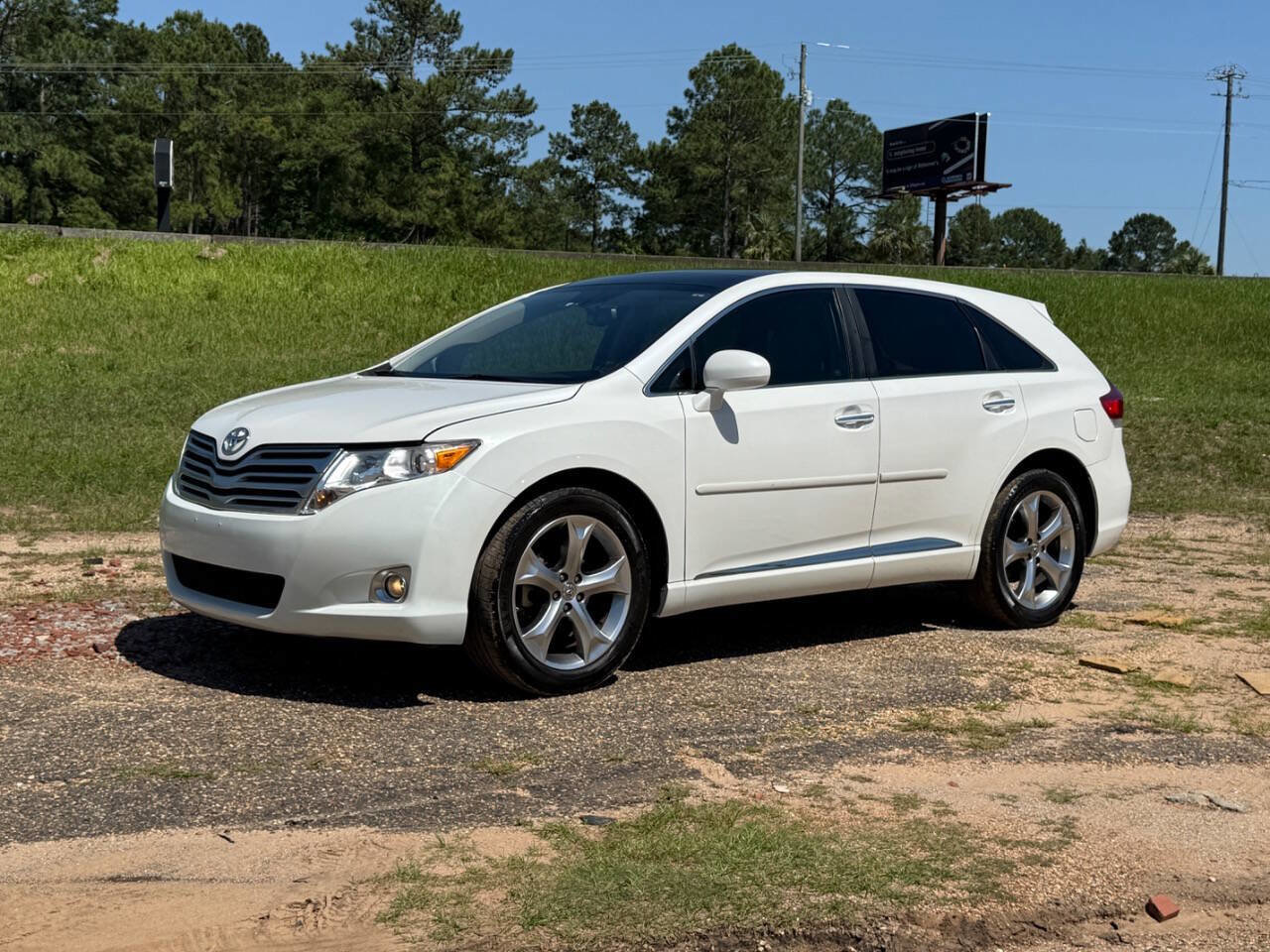 Used 2011 Toyota Venza w/ Comfort Pkg