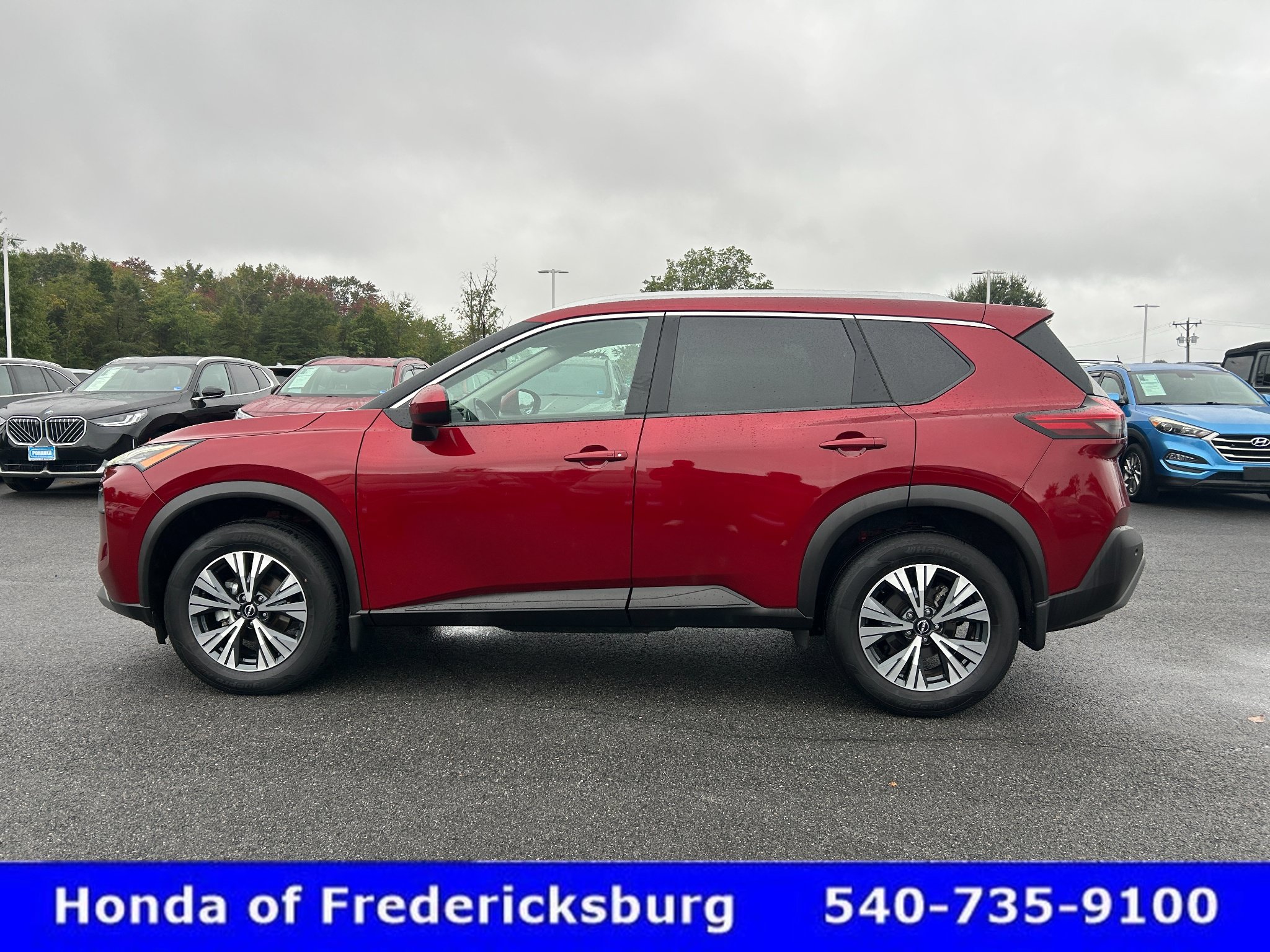Used 2023 Nissan Rogue SV w/ SV Premium B Package AWD/4WD image 3