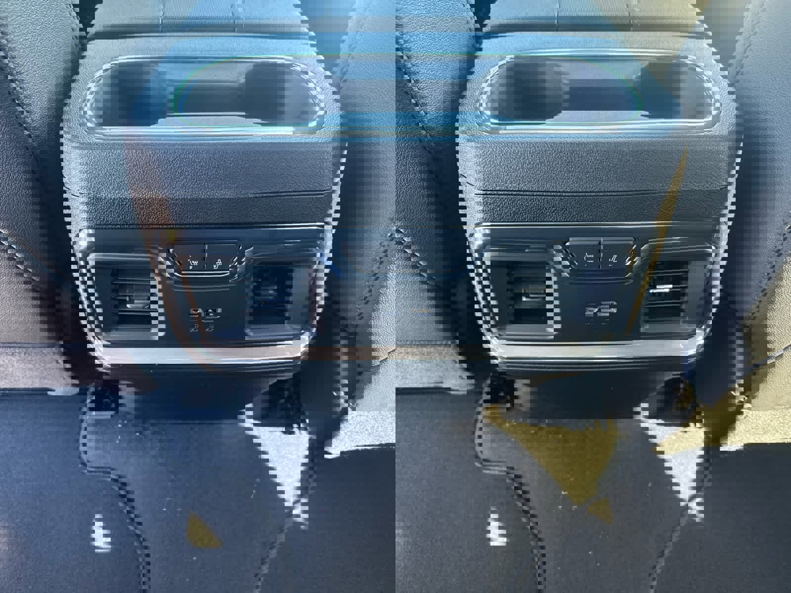 New 2026 GMC Sierra 2500 SLT w/ SLT Premium Package image 13