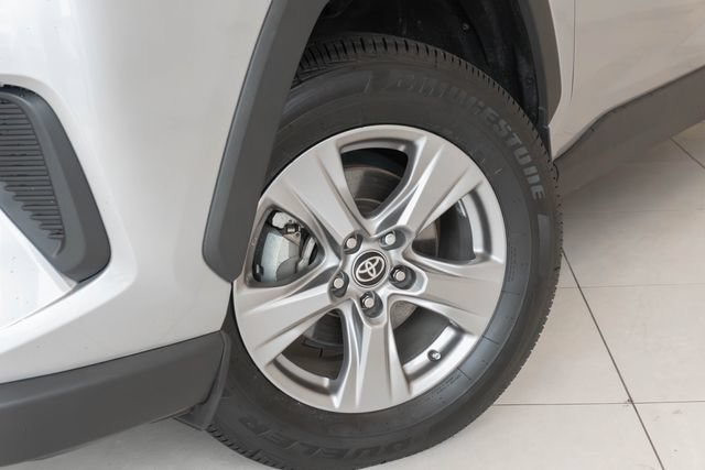 Used 2024 Toyota RAV4 XLE w/ Convenience Package AWD/4WD video 2
