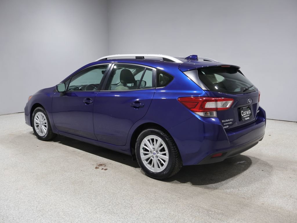 Used 2018 Subaru Impreza 2.0i Premium w/ Popular Package #2 AWD/4WD image 4