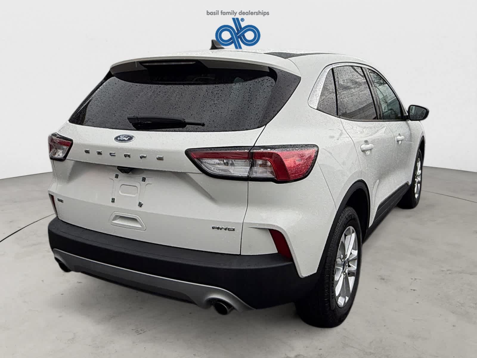 Used 2022 Ford Escape SE w/ Cold Weather Package AWD/4WD image 7