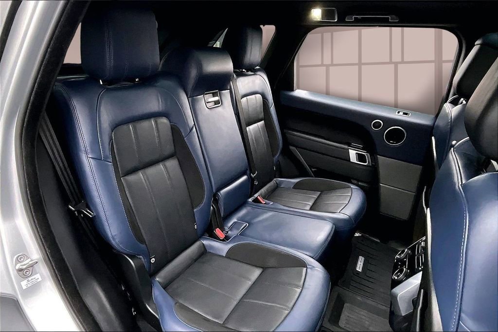 Used 2020 Land Rover Range Rover Sport HST image 27