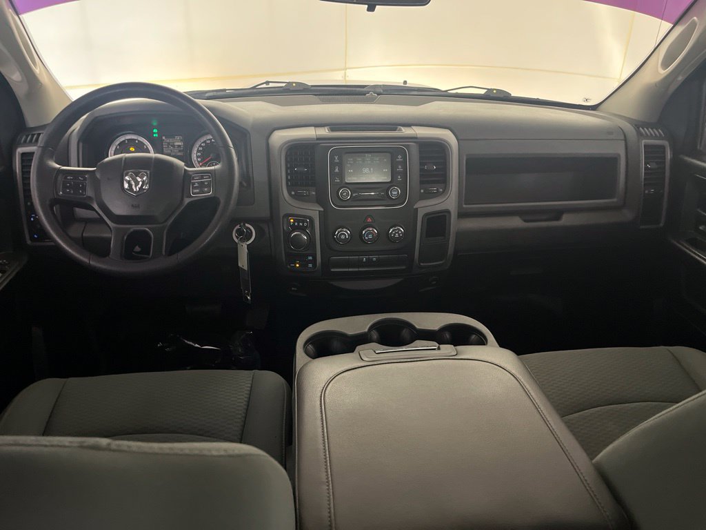 Used 2019 RAM 1500 ST w/ SXT Plus Group AWD/4WD image 30