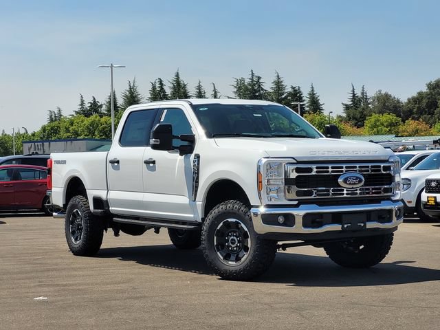 New 2026 Ford F250 XLT w/ Tremor Off-Road Package