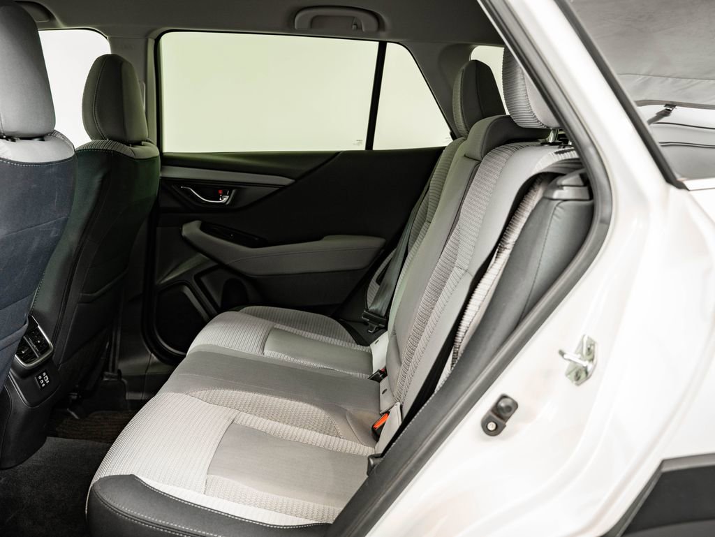 Used 2023 Subaru Outback Premium AWD/4WD image 41