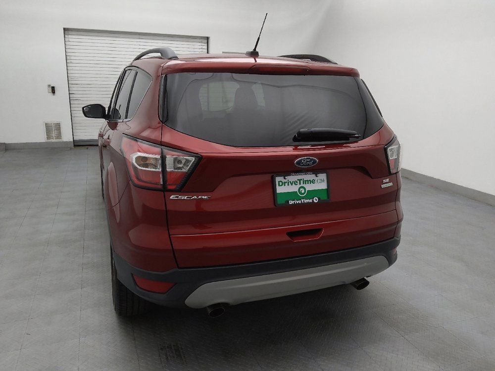 Used 2018 Ford Escape SE image 6