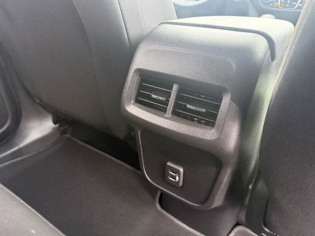 Used 2023 Chevrolet Equinox LT image 20