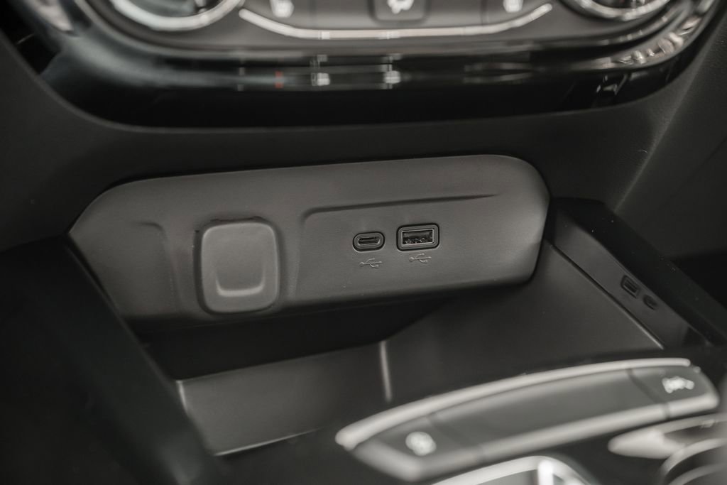 New 2026 Chevrolet Trax LT w/ Driver Confidence Package FWD image 27