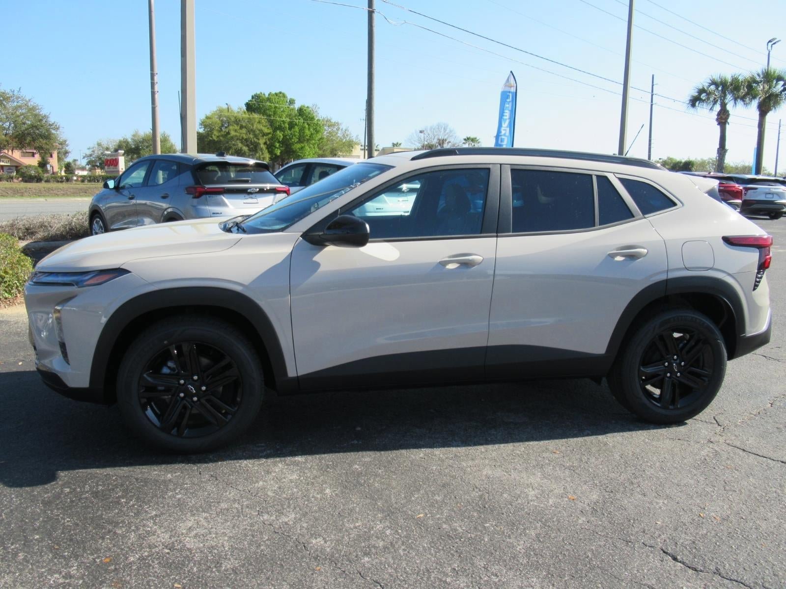 New 2026 Chevrolet Trax ACTIV w/ Driver Confidence Package image 2
