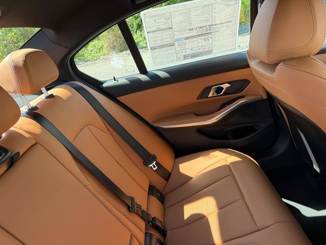 New 2026 BMW 330i xDrive Sedan w/ Premium Package AWD/4WD image 18
