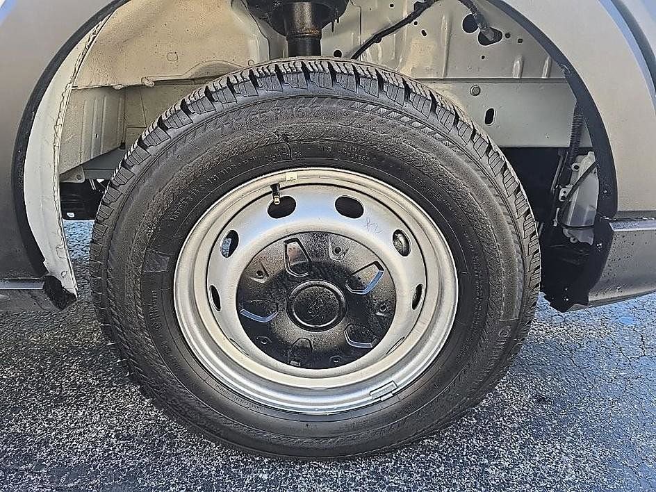 Used 2025 Ford Transit 250 148 High Roof w/ Load Area Protection Package image 26