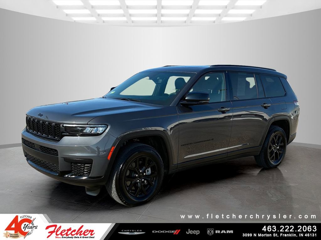 Used 2024 Jeep Grand Cherokee L Altitude image 1