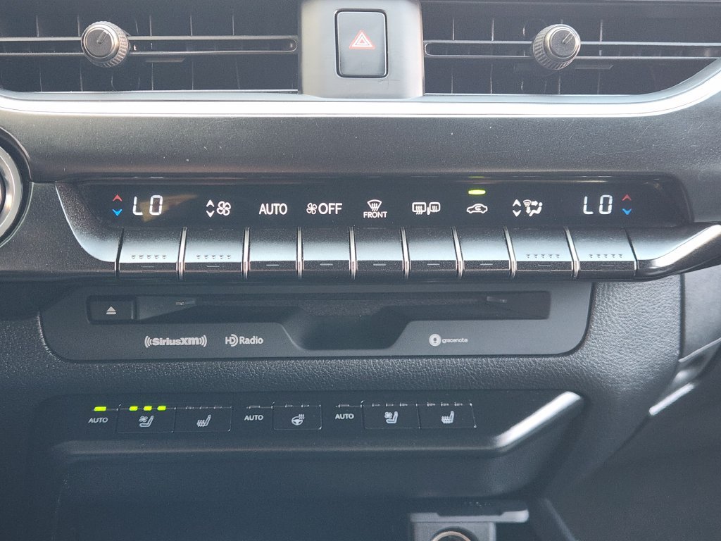 Used 2021 Lexus UX 200 w/ Premium Package FWD image 18