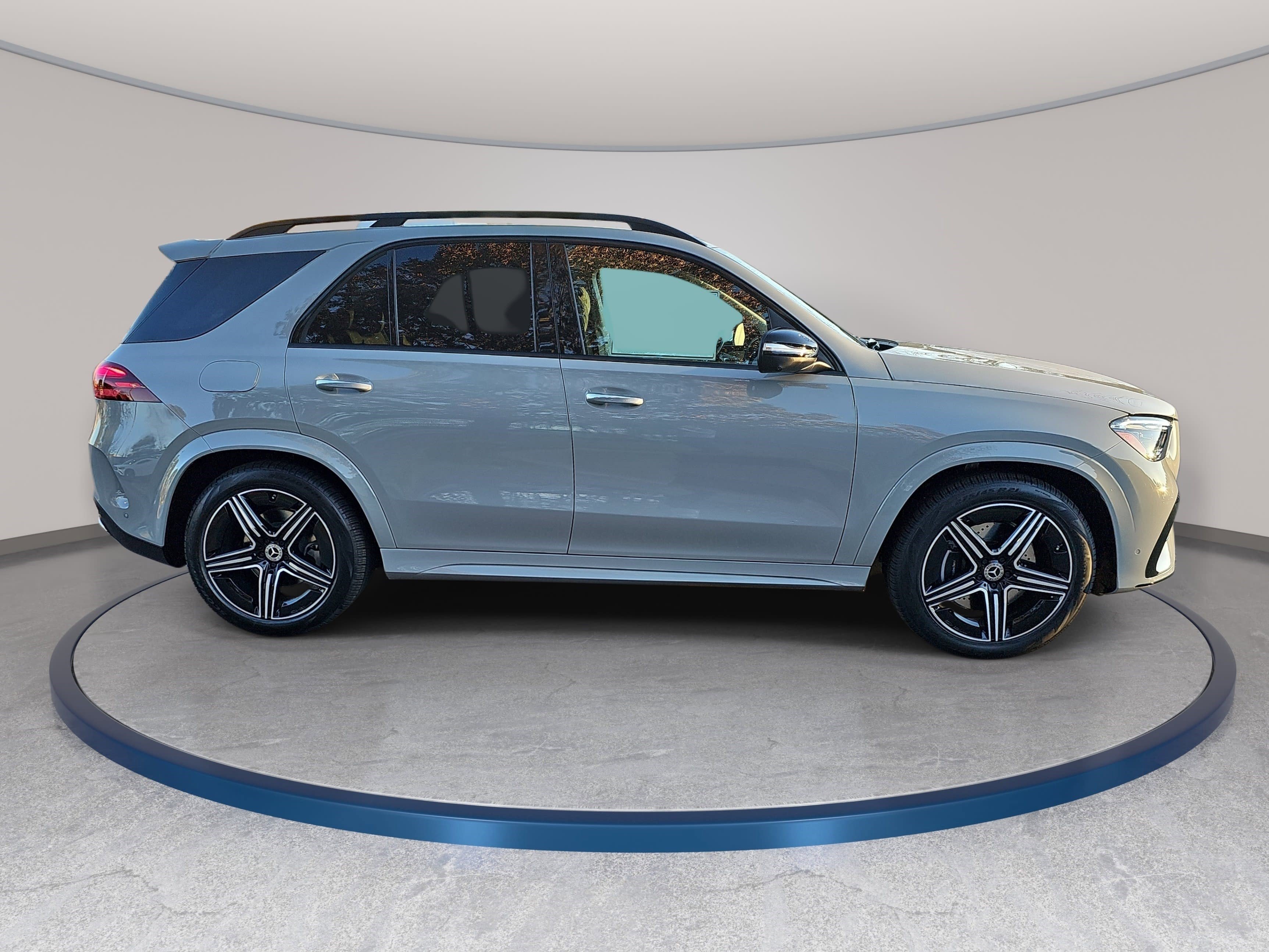 New 2026 Mercedes-Benz GLE 450 4MATIC image 4