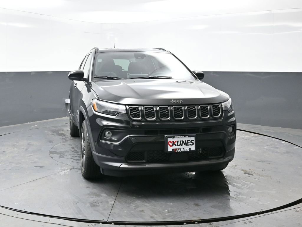New 2026 Jeep Compass Latitude w/ Sun and Sound Group image 7